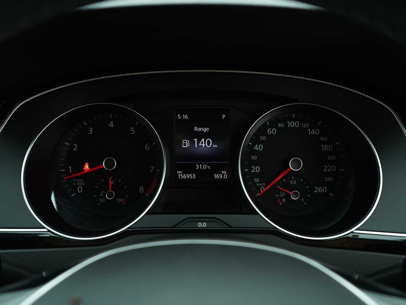 terpakai 2018 Volkswagen Passat TSI Comfortline Plus 1.8