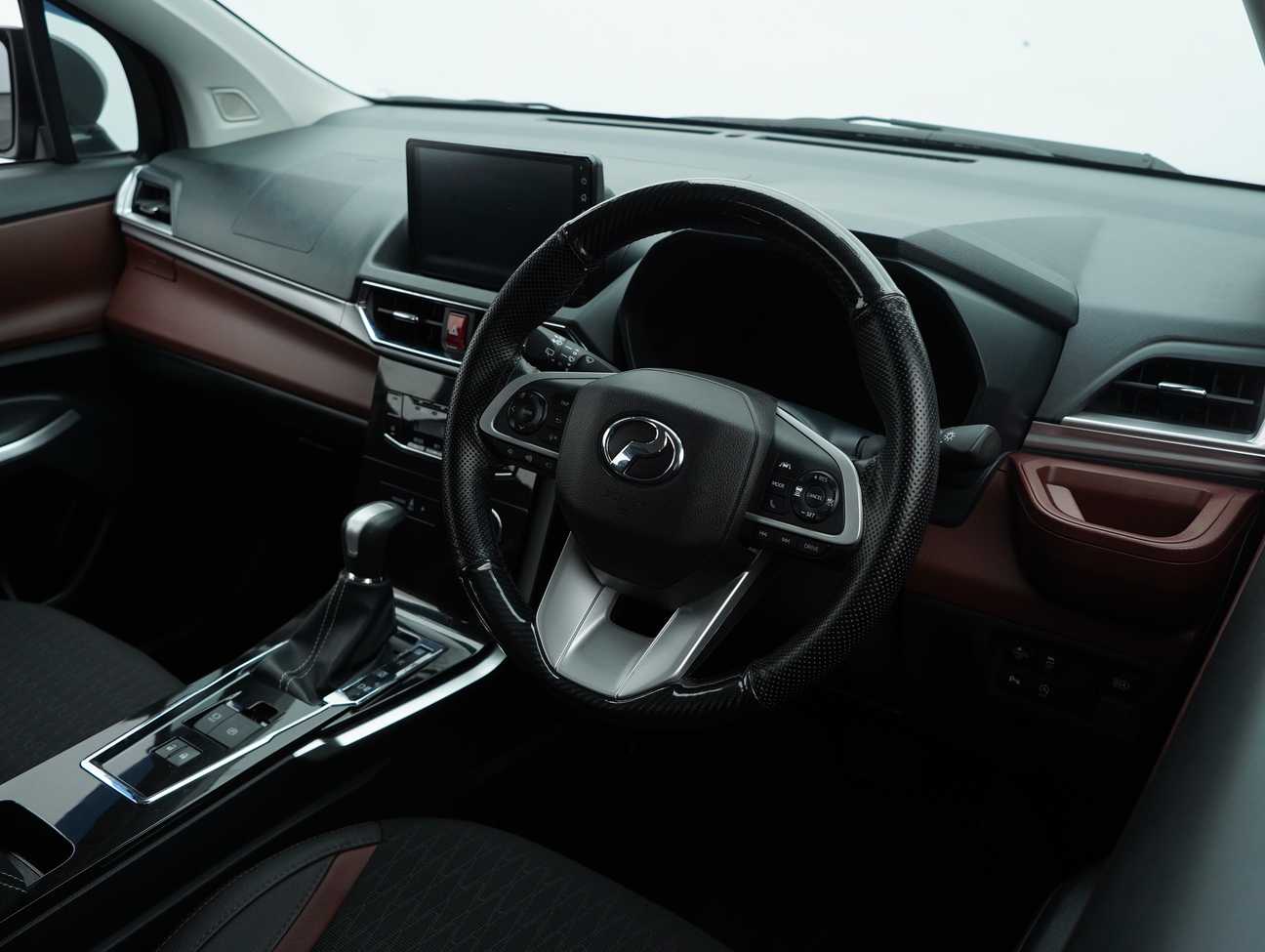 used 2024 Perodua Alza AV 1.5