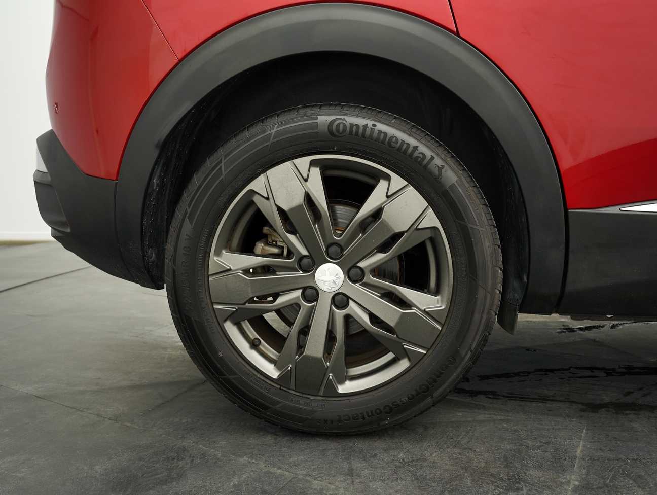 terpakai 2018 Peugeot 3008 THP Allure 1.6