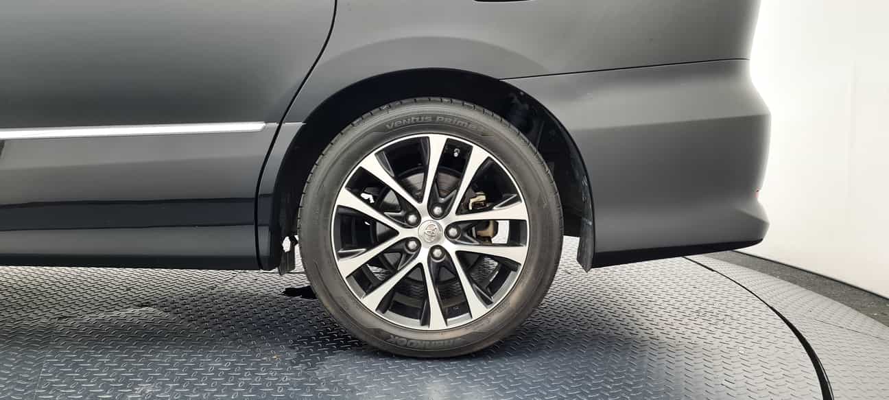 used 2014 Toyota ESTIMA DBA-ACR50W 2.4