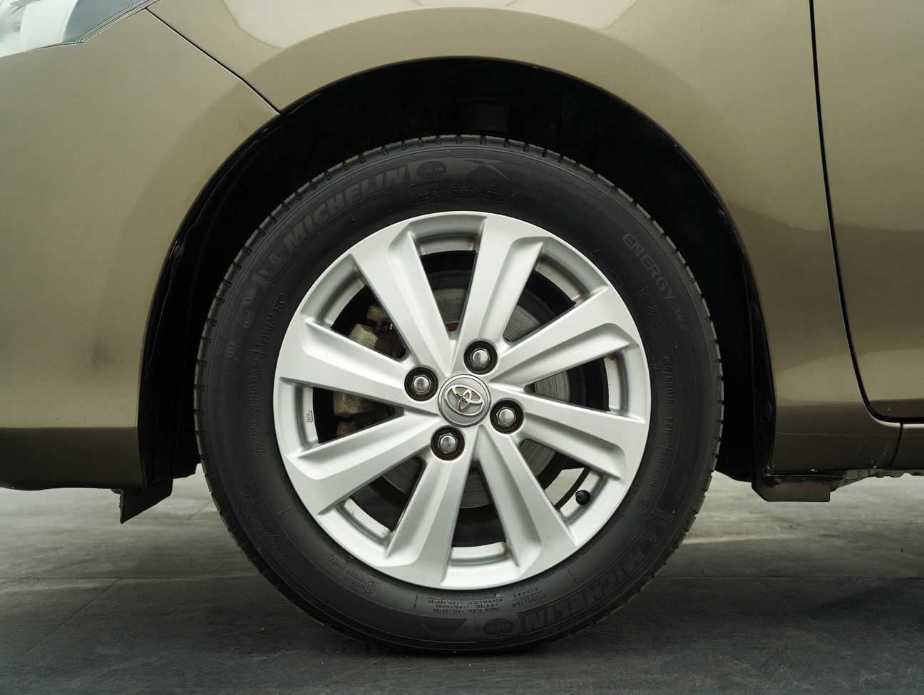 used 2015 Toyota Vios J 1.5