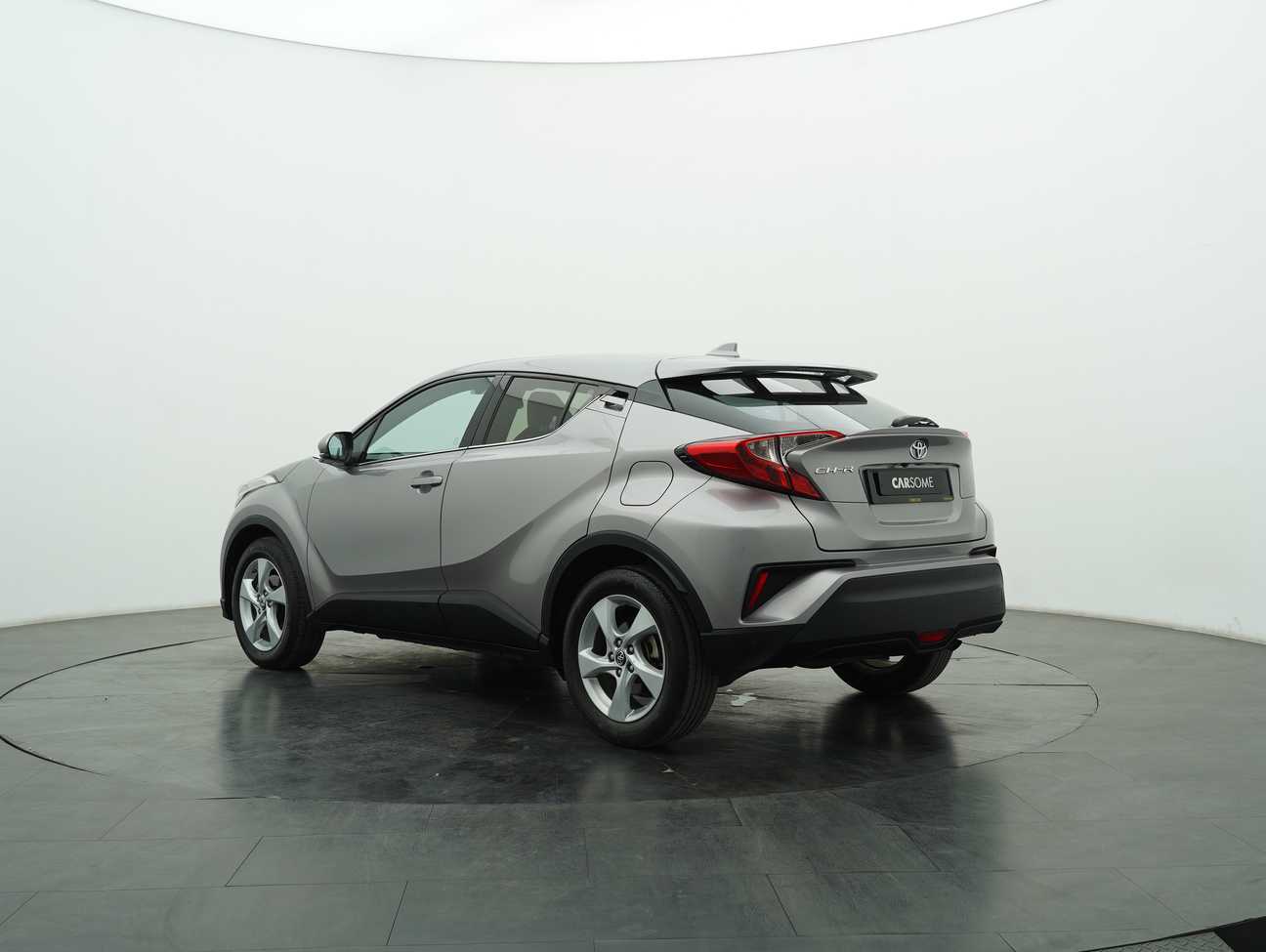 used 2018 Toyota C-HR  1.8