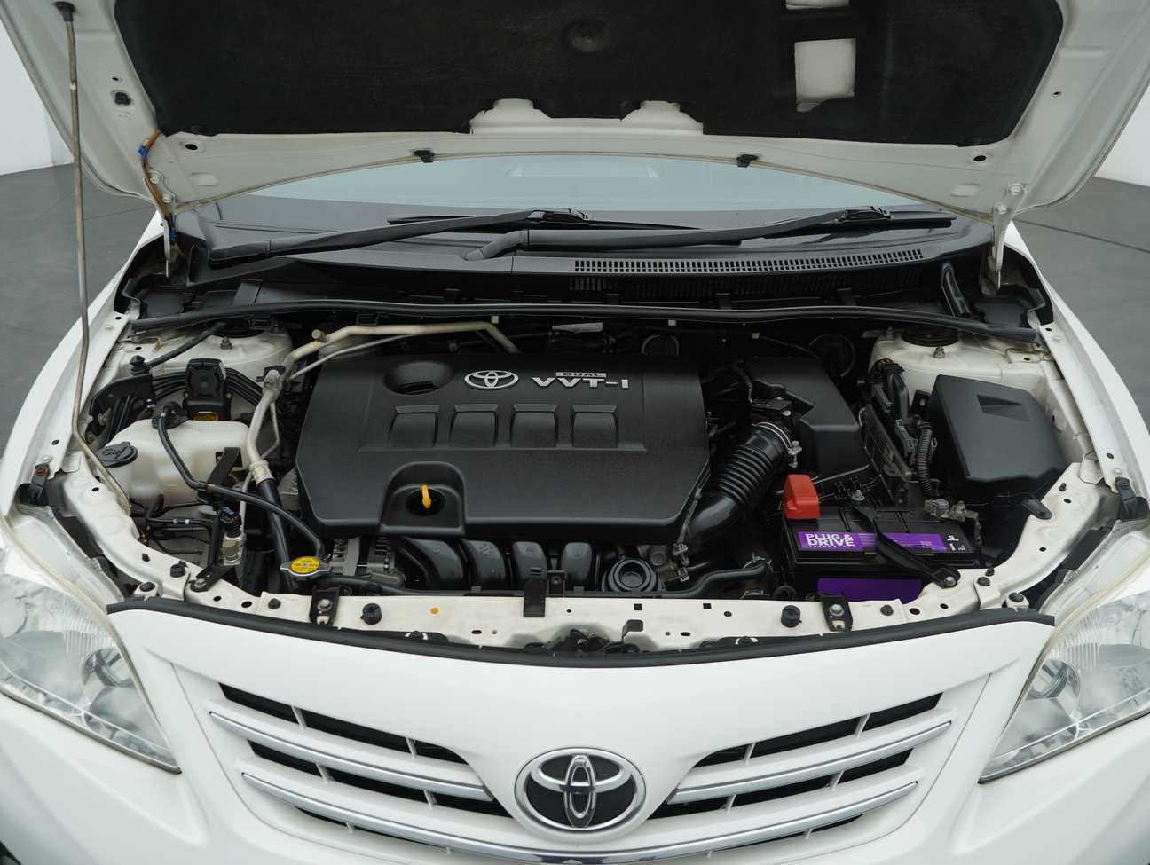 used 2012 Toyota Corolla Altis E 1.8