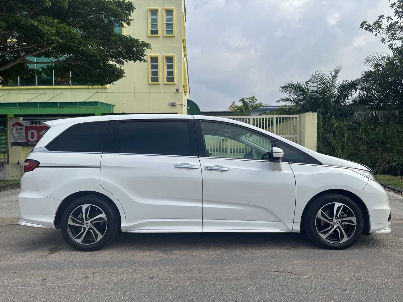 used 2015 Honda Odyssey EXV 2.4