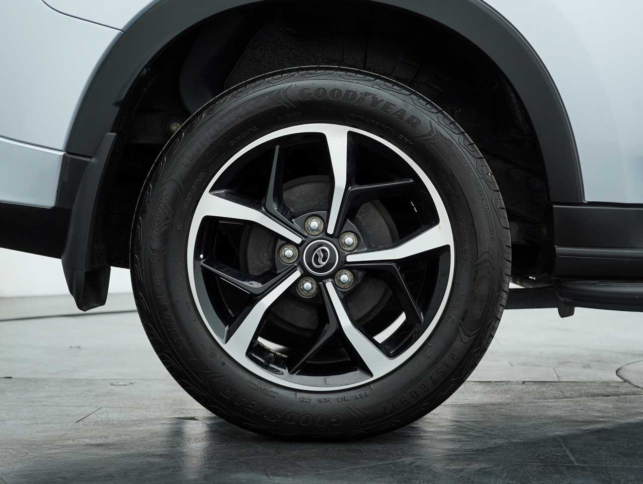 terpakai 2020 Perodua Aruz AV 1.5