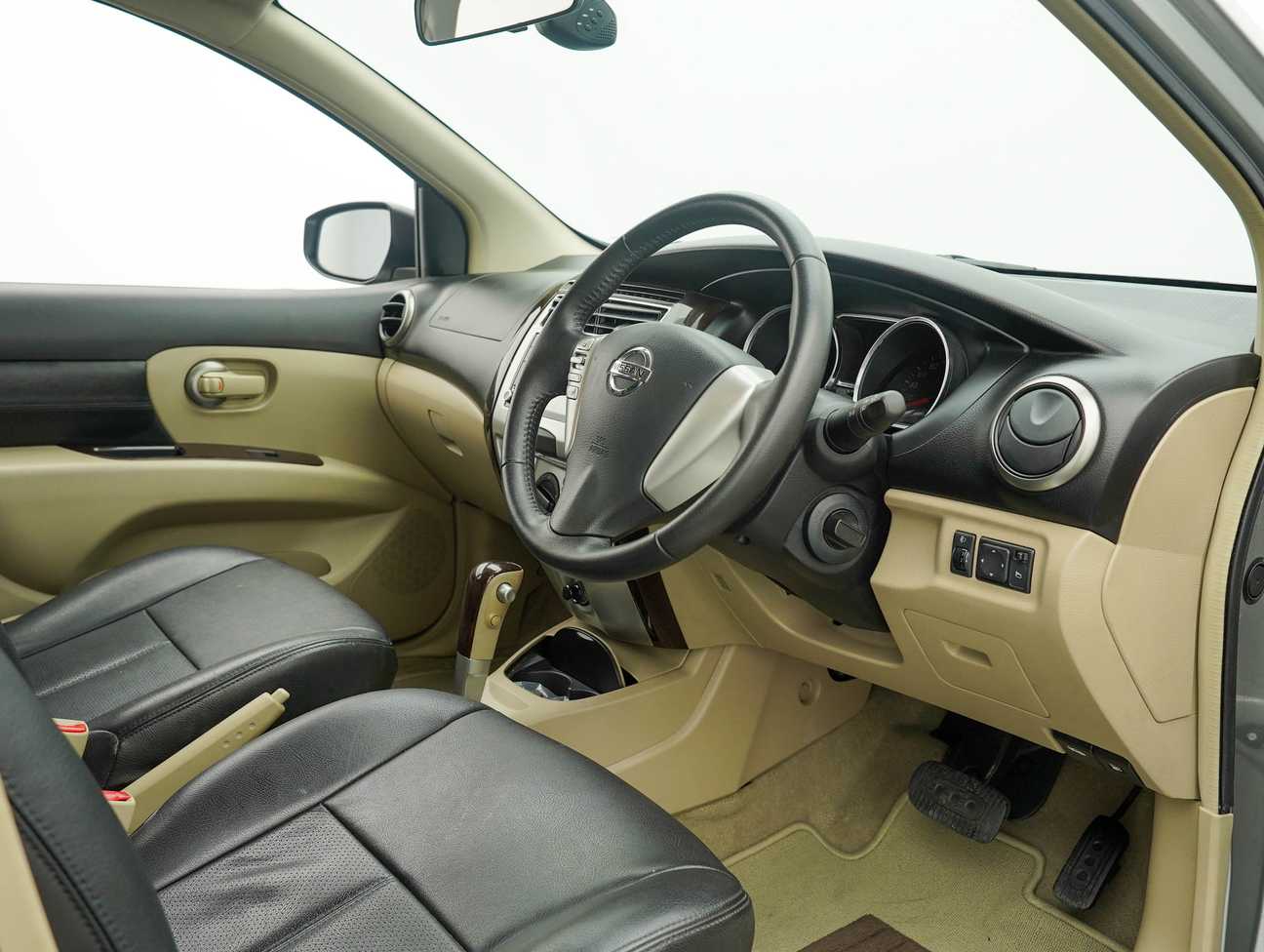 used 2018 Nissan Grand Livina Comfort 1.8