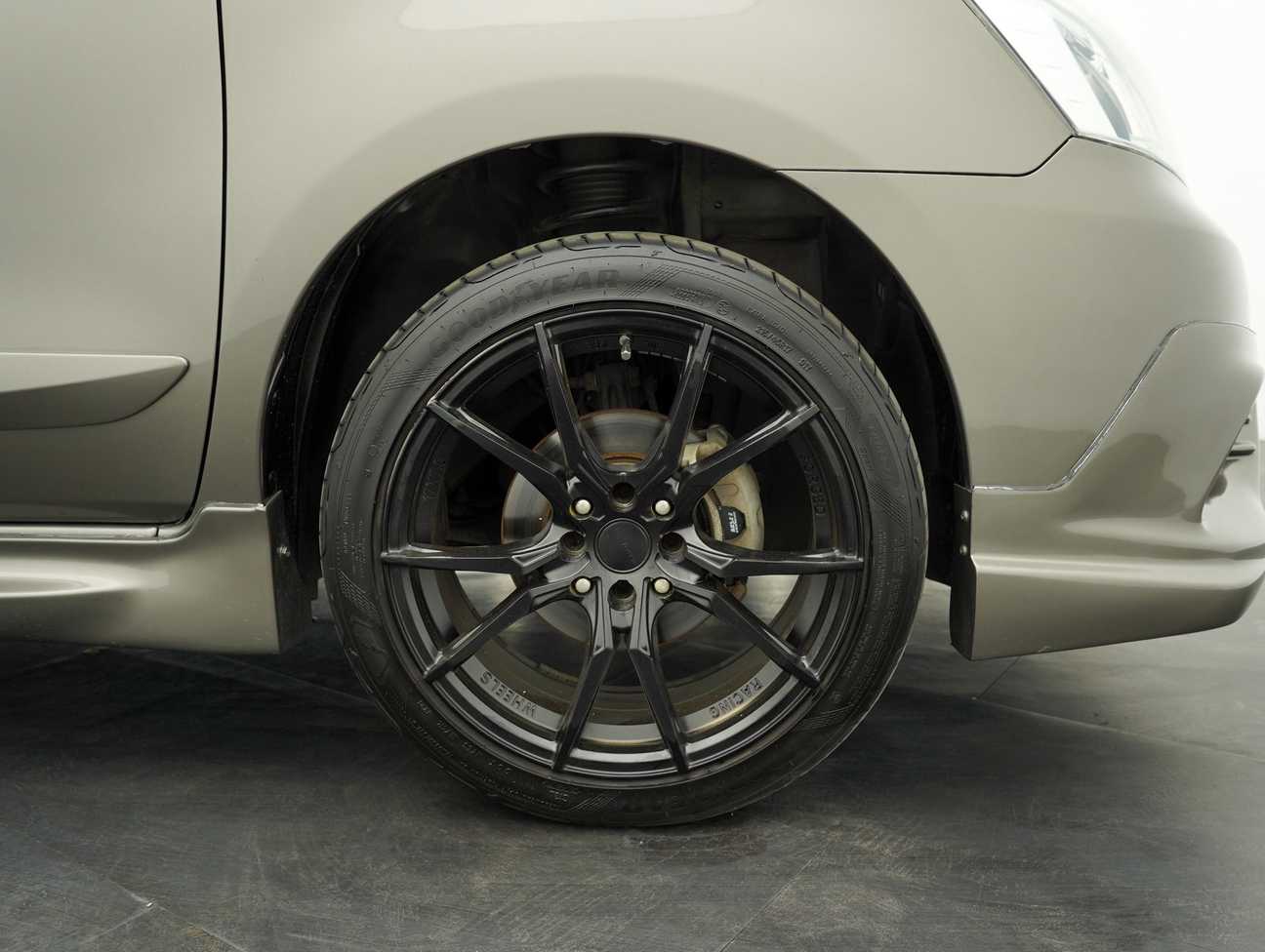 used 2015 Nissan Grand Livina Comfort 1.8