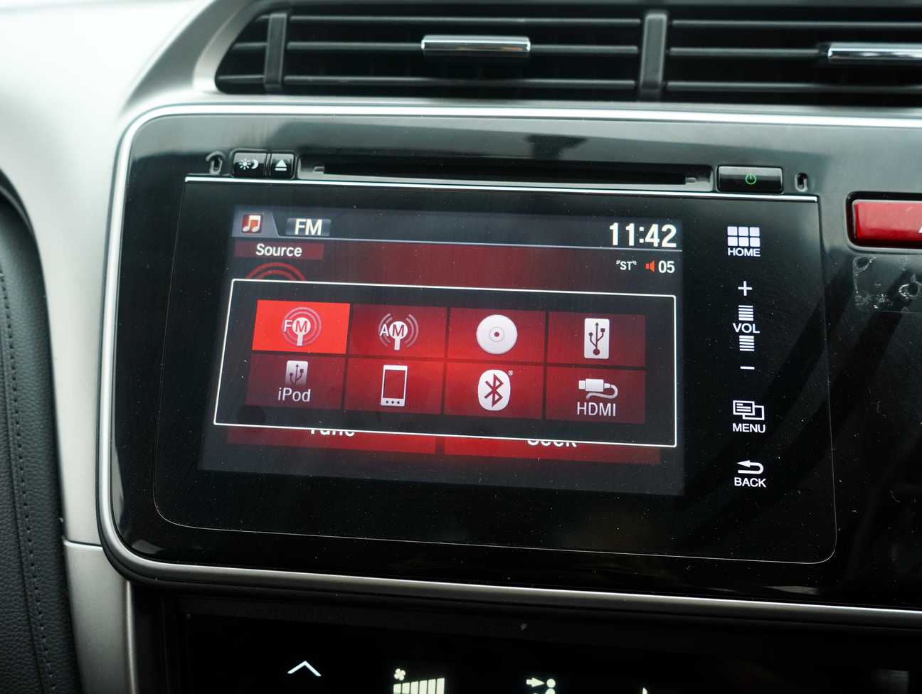 used 2016 Honda CITY V I-VTEC 1.5