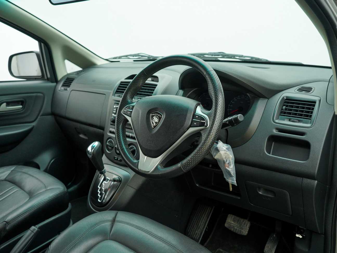 terpakai 2017 Proton Exora Premium 1.6