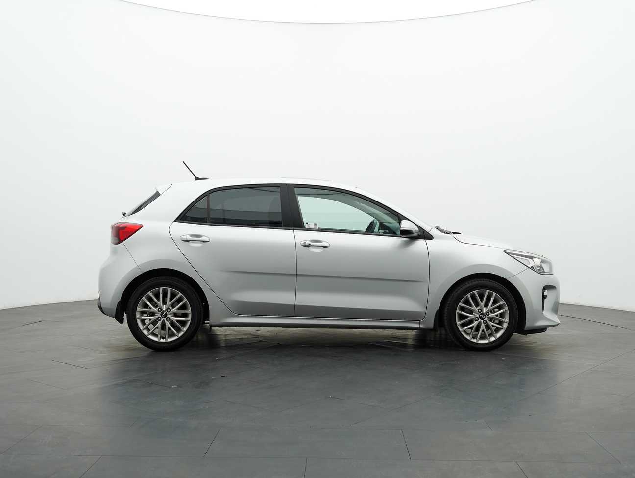 used 2018 Kia Rio  1.4