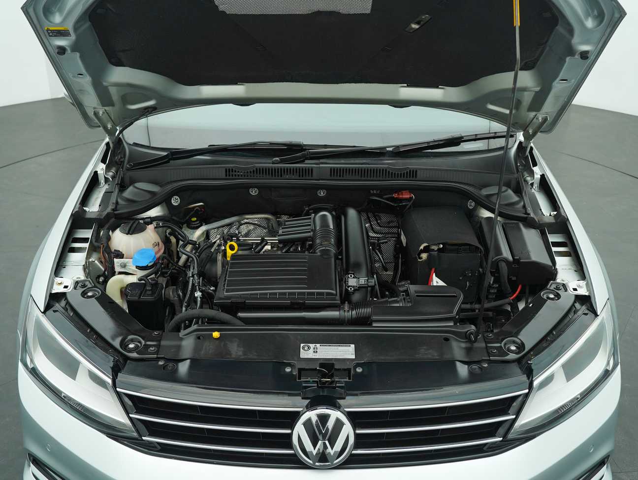 terpakai 2016 Volkswagen Jetta TSI 1.4