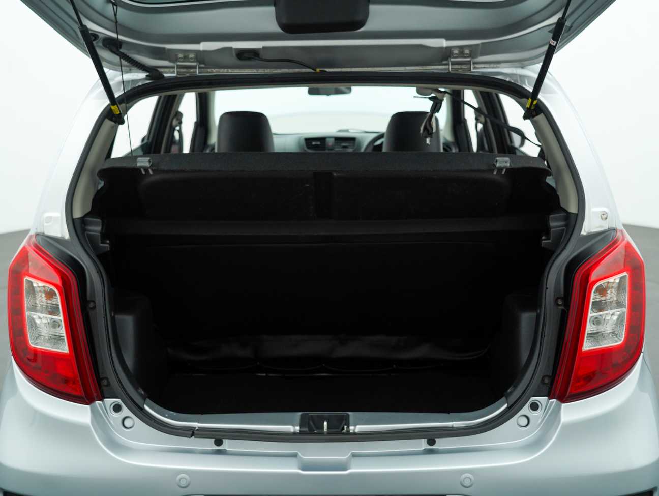 terpakai 2016 Perodua AXIA G 1.0