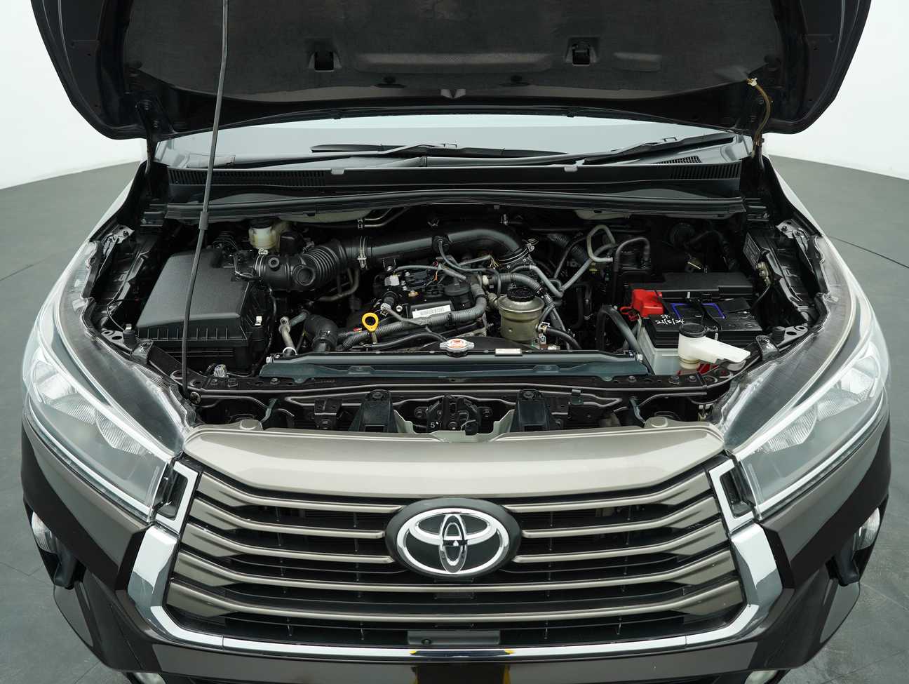 terpakai 2021 Toyota Innova G 2.0