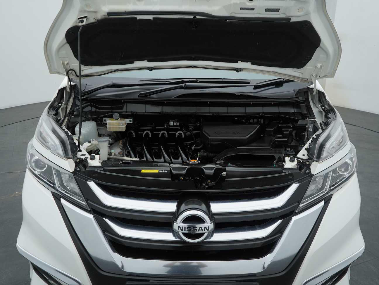 used 2020 Nissan Serena S-Hybrid High-Way Star 2.0