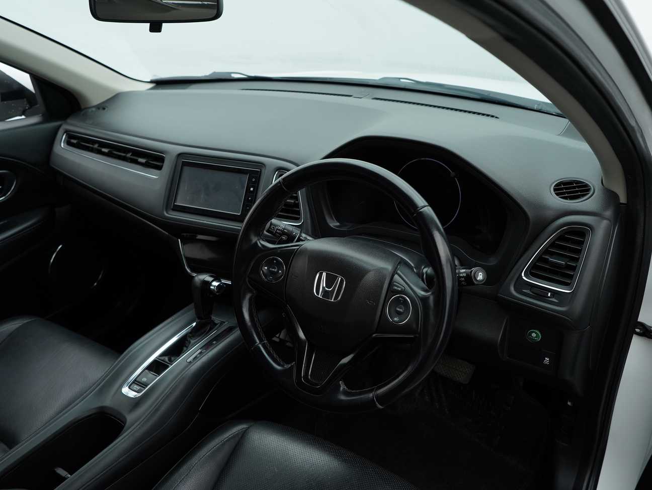 terpakai 2020 Honda HR-V V 1.8
