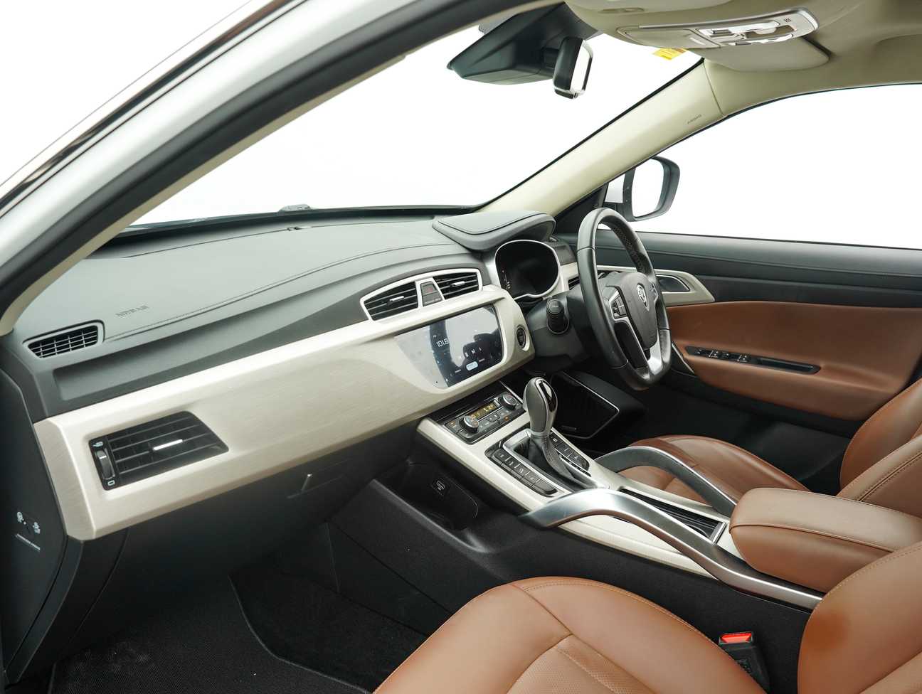 used 2019 Proton X70 Premium 1.8