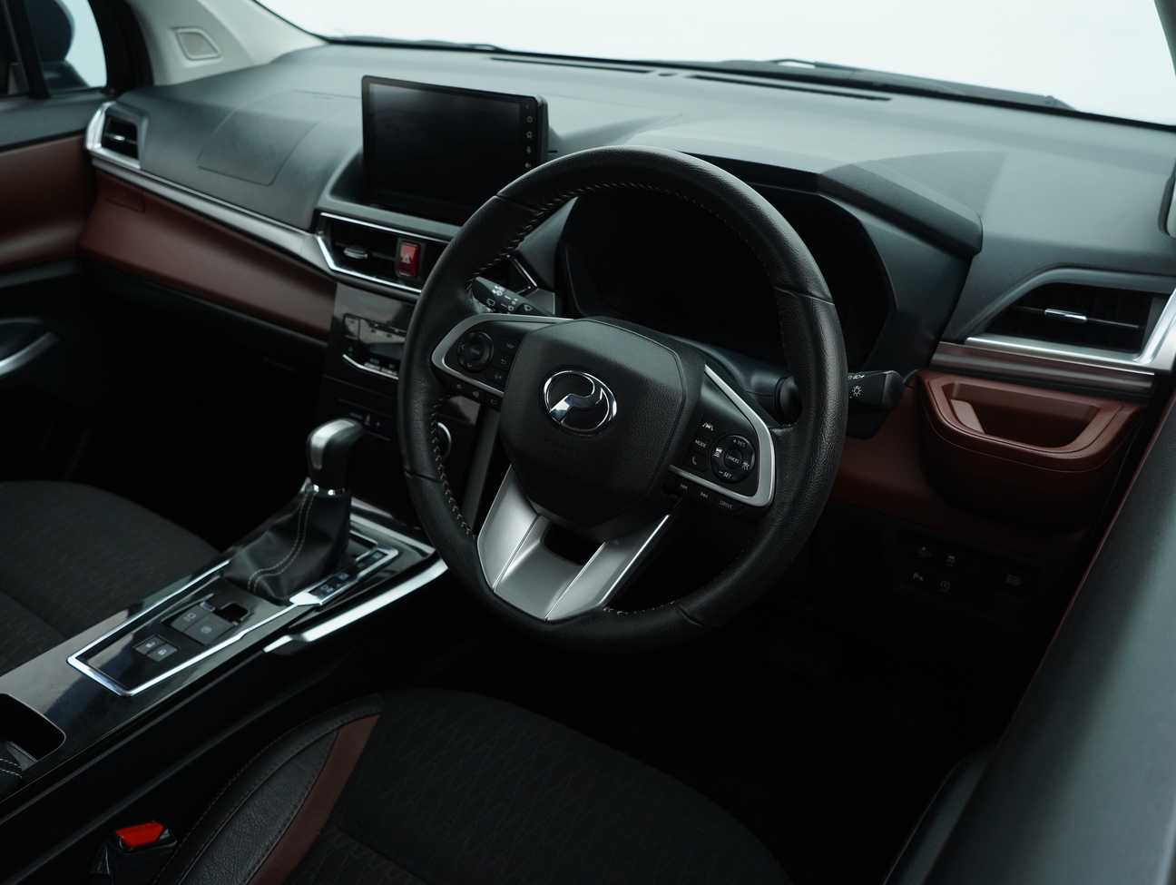 used 2023 Perodua Alza AV 1.5