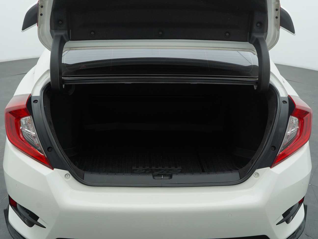 used 2019 Honda Civic TC-P 1.5