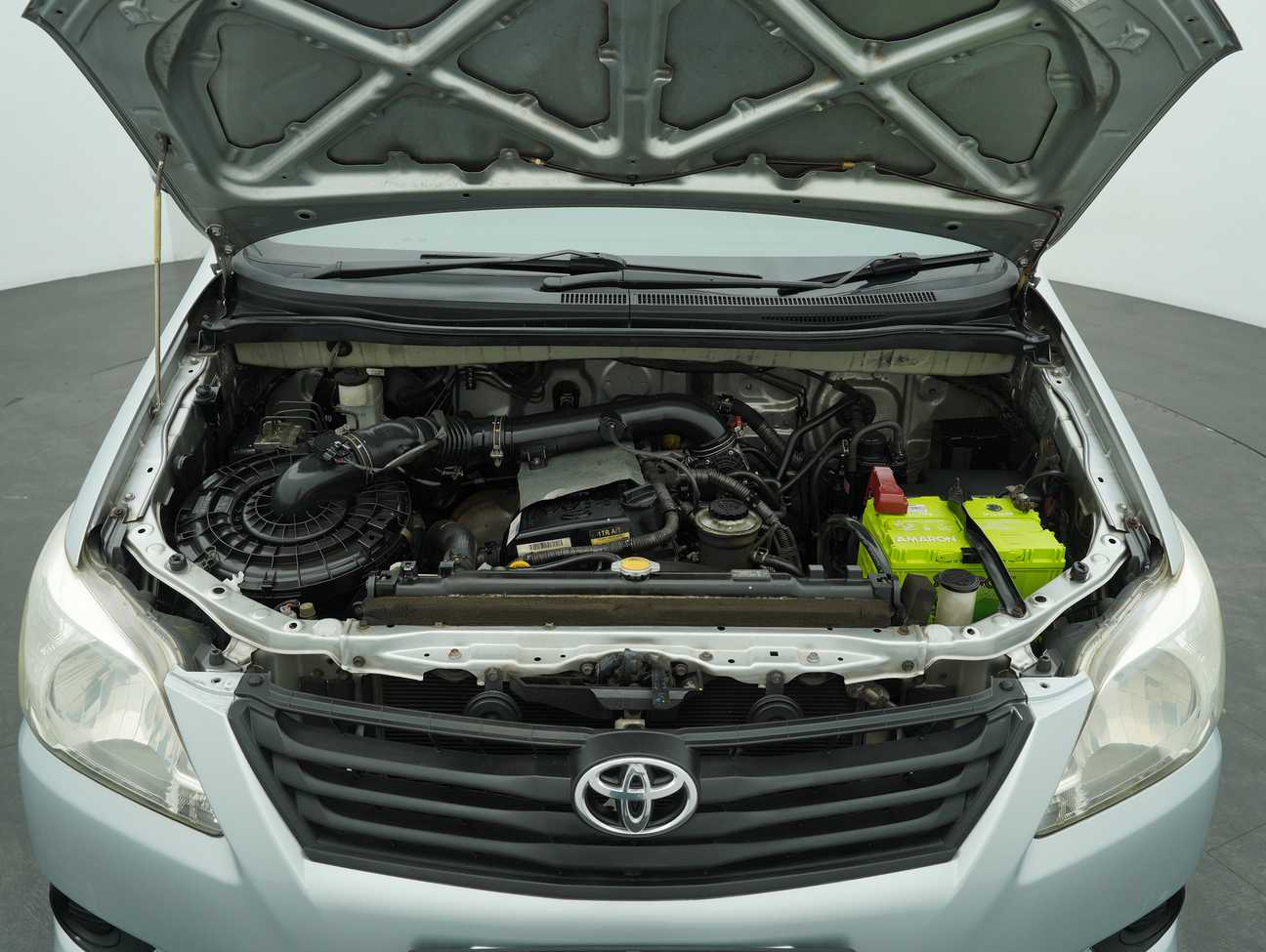 used 2014 Toyota Innova E 2.0