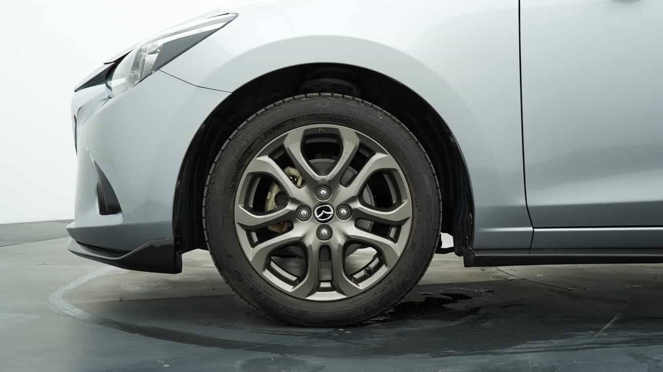 used 2017 Mazda 2 SEDAN 1.5