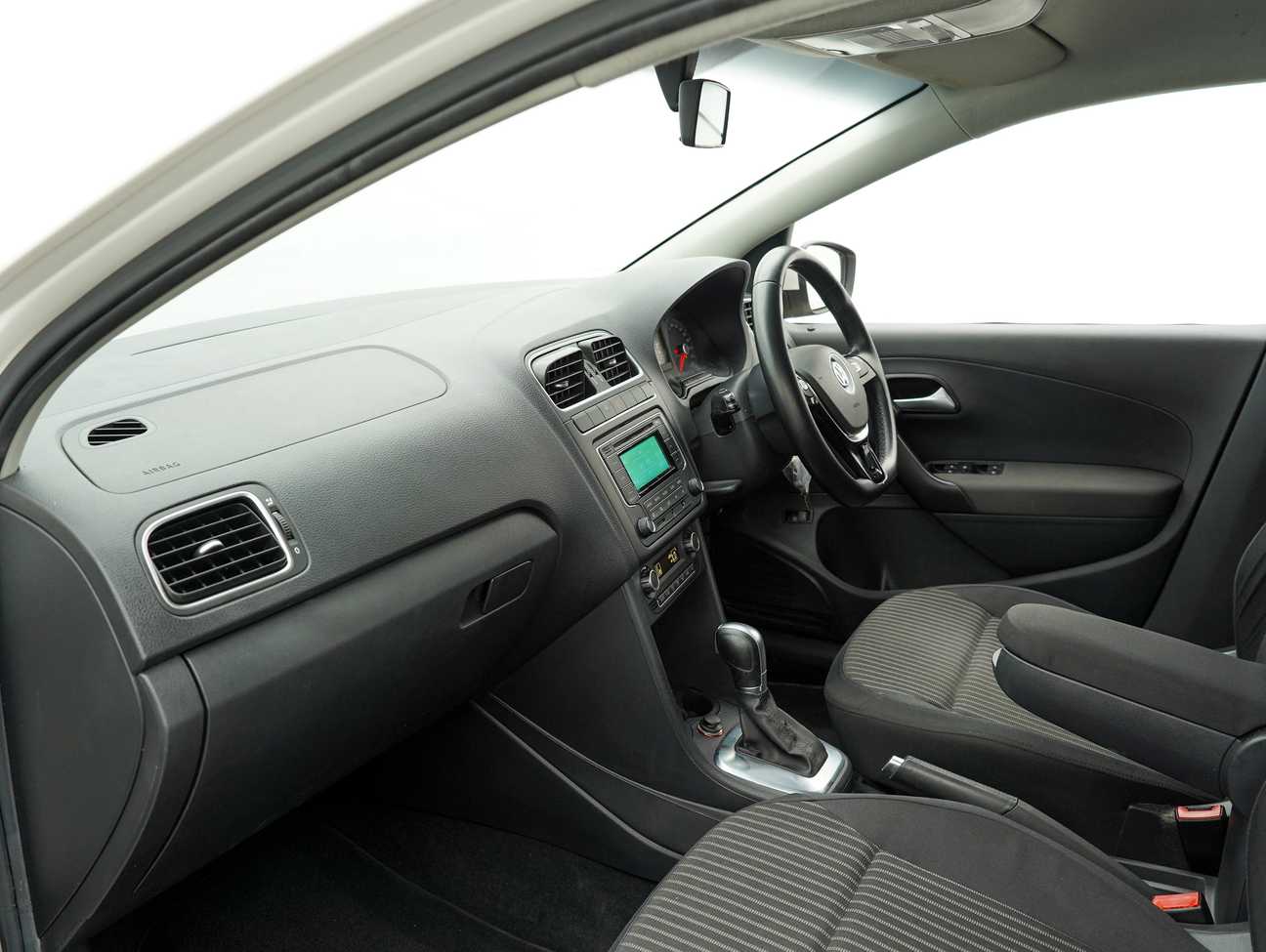 terpakai 2015 Volkswagen Polo  1.6