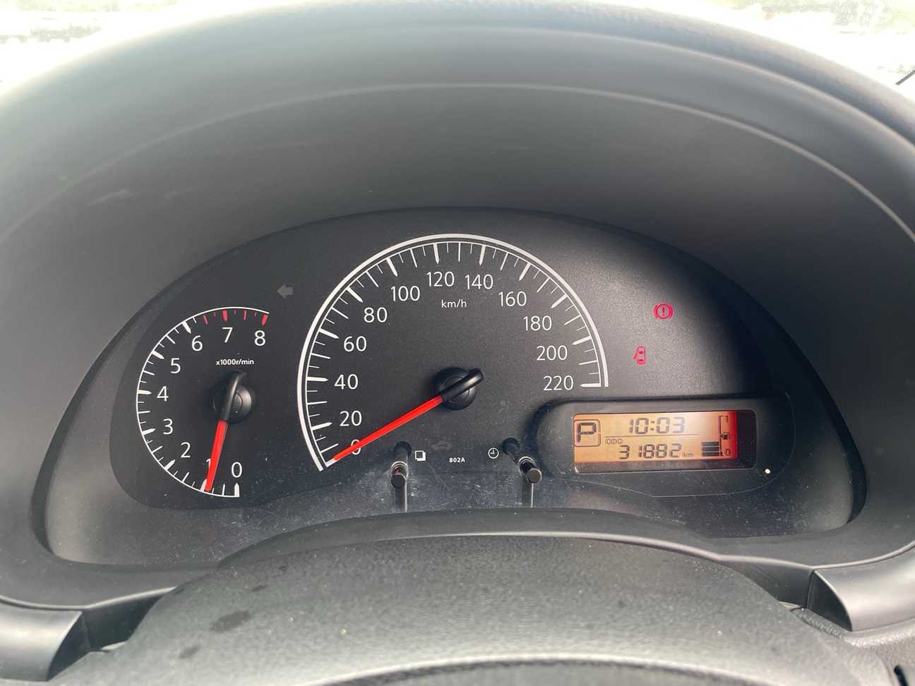 terpakai 2016 Nissan Almera E 1.5