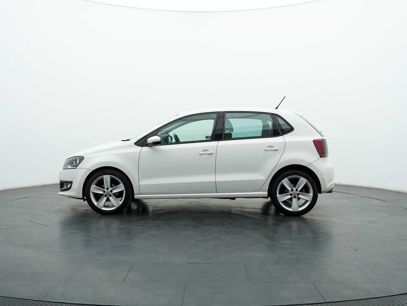 terpakai 2012 Volkswagen Polo TSI 1.2