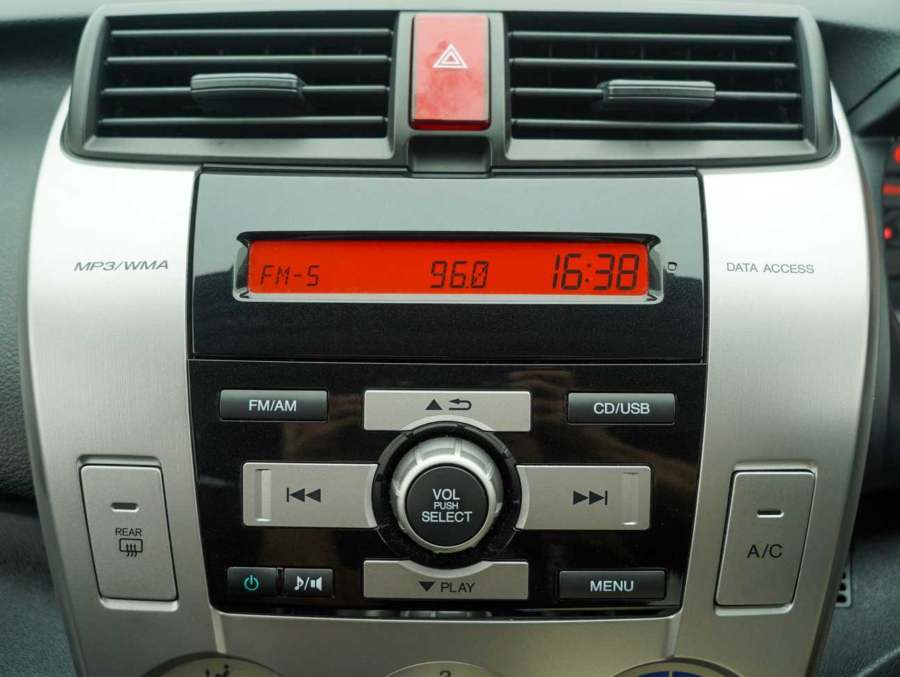 used 2010 Honda City E 1.5