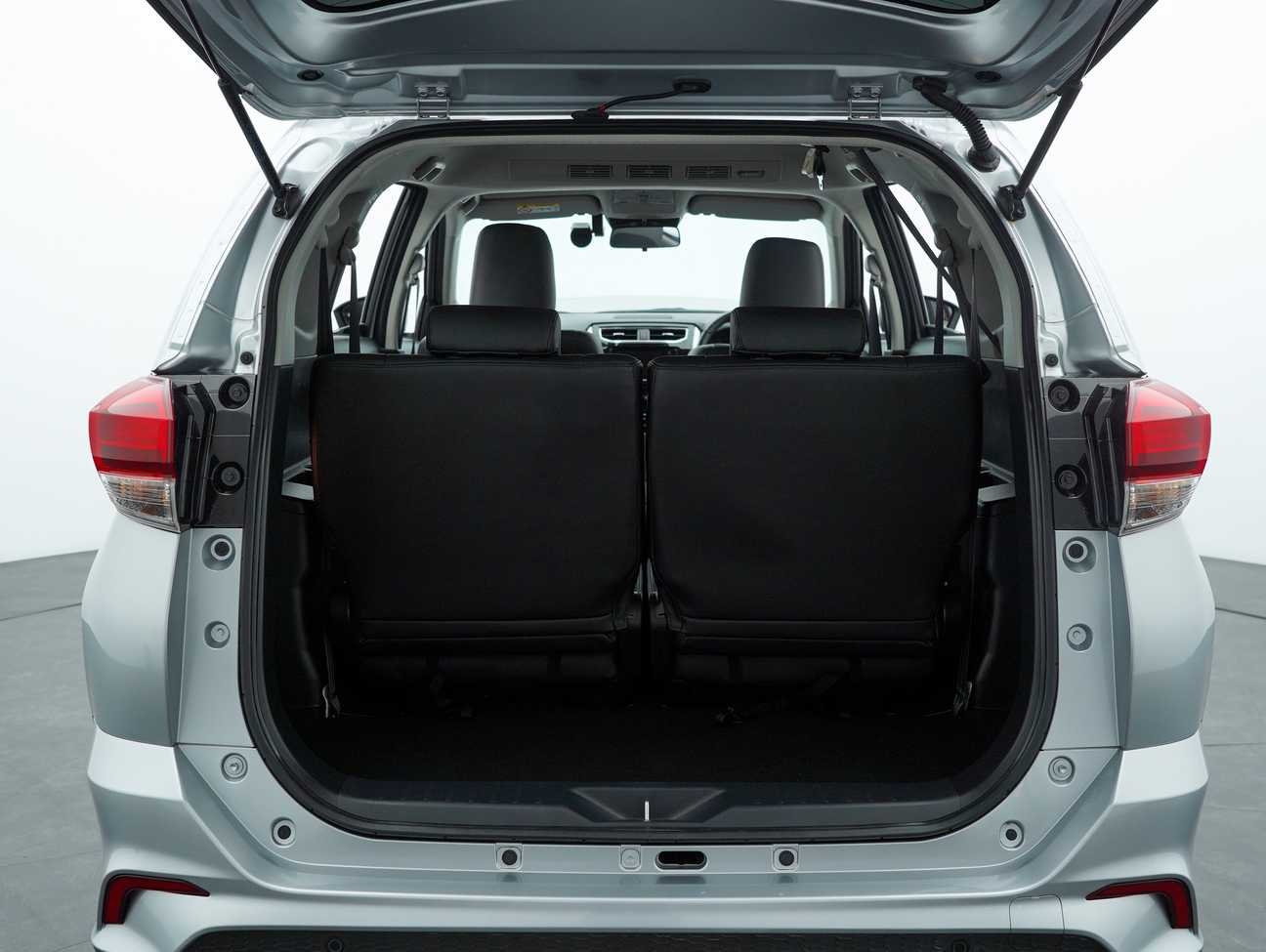 used 2022 Perodua Aruz AV 1.5