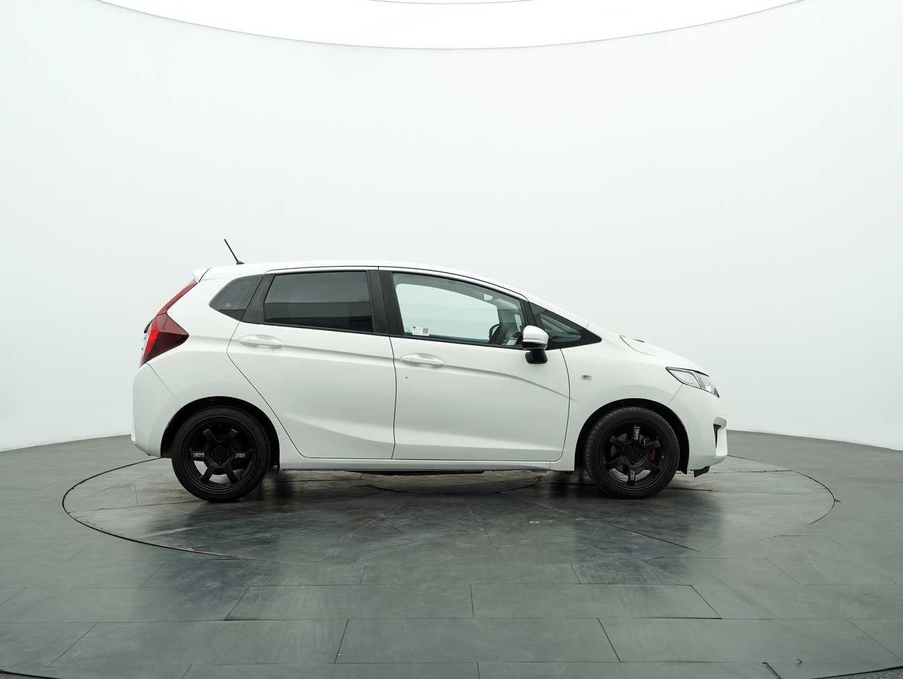 used 2014 Honda Jazz S 1.5
