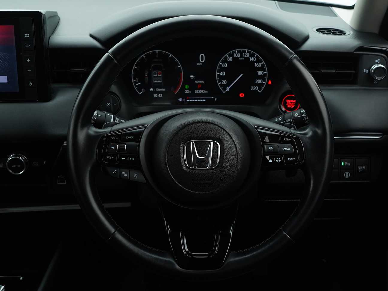 terpakai 2023 Honda HR-V V 1.5