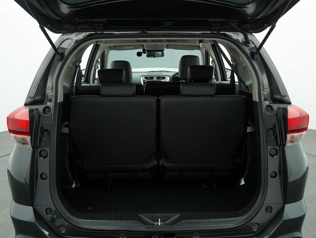 used 2020 Perodua Aruz AV 1.5