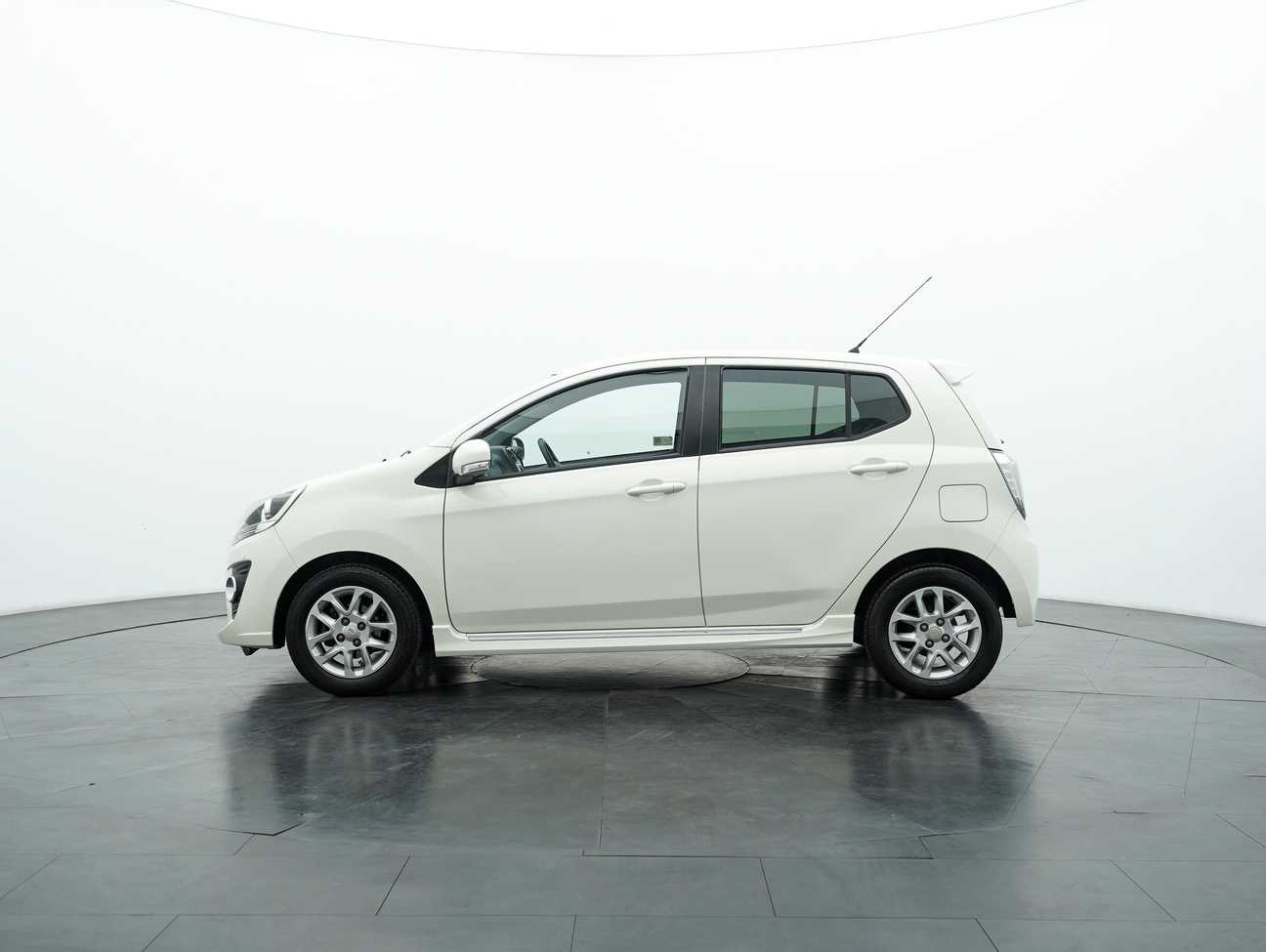 used 2015 Perodua AXIA Advance 1.0