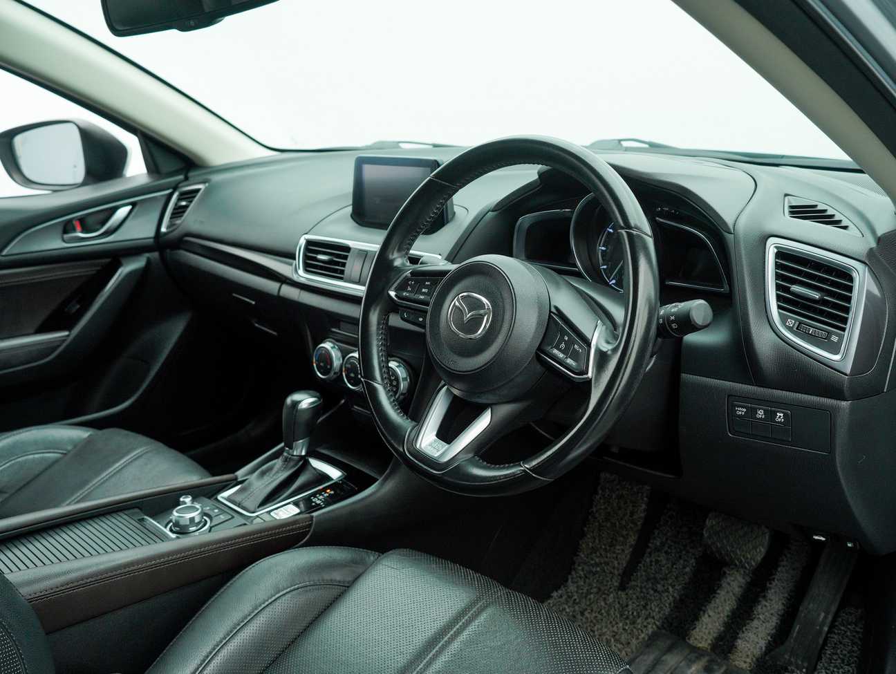 used 2018 Mazda 3 SKYACTIV-G 2.0