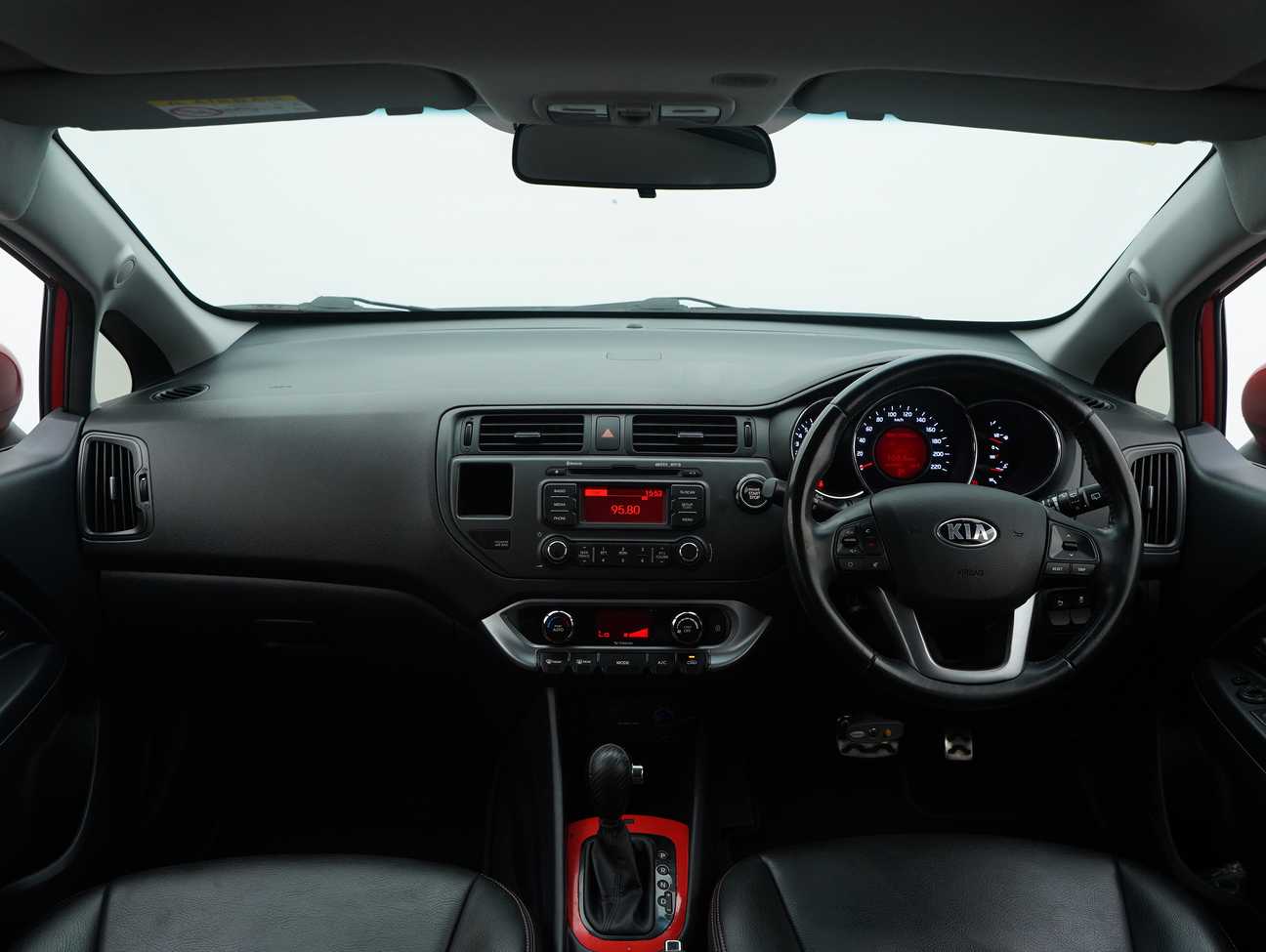 terpakai 2014 Kia Rio SX 1.4