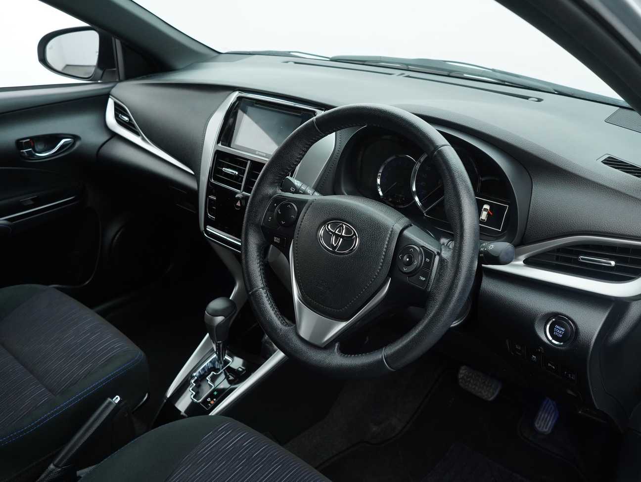 terpakai 2020 Toyota Yaris G 1.5