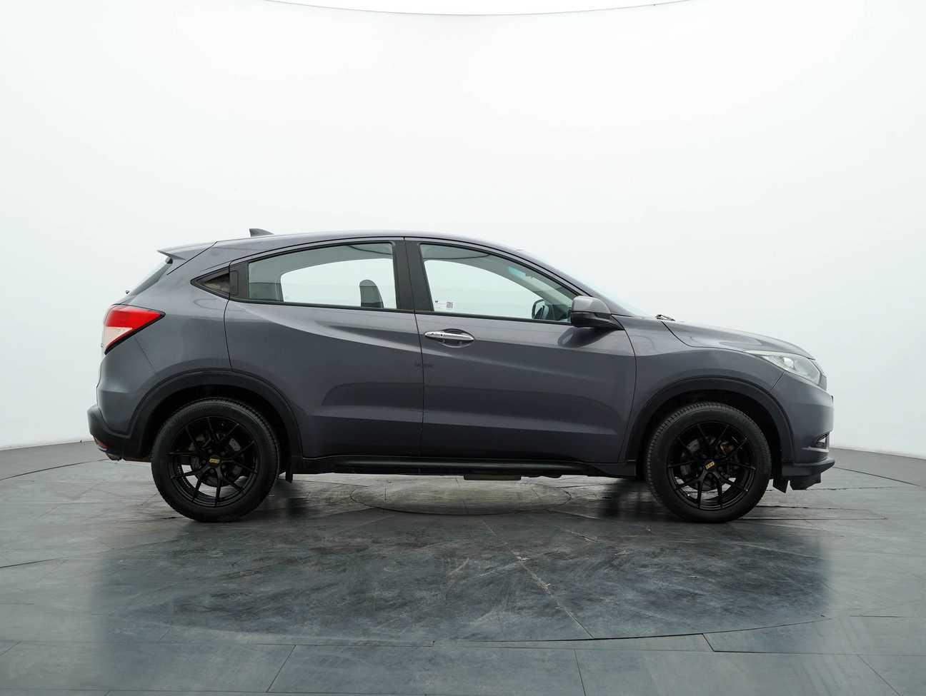 used 2015 Honda HR-V V 1.8