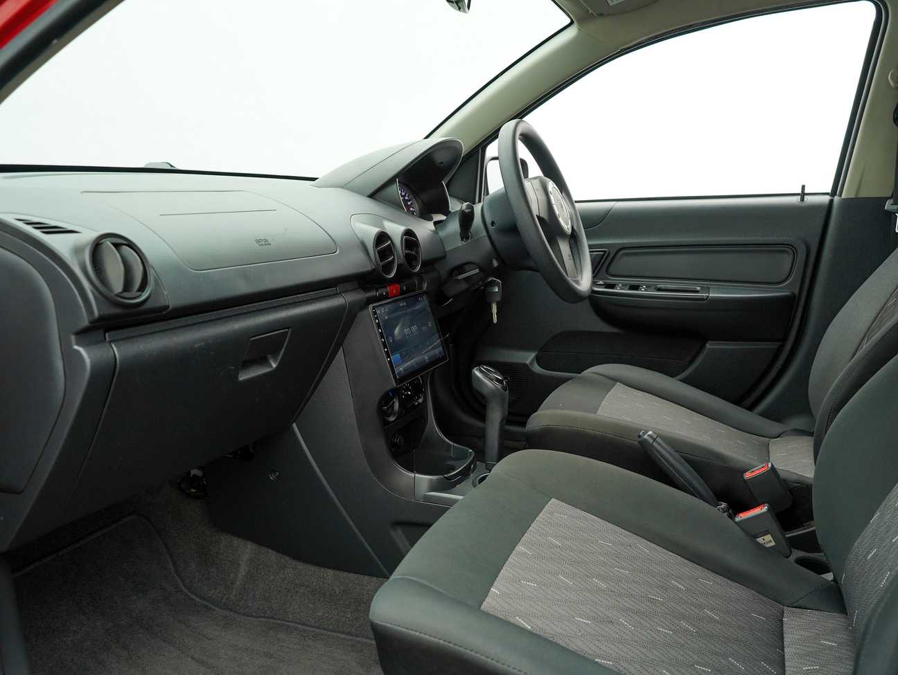 used 2015 Proton Saga SV 1.3