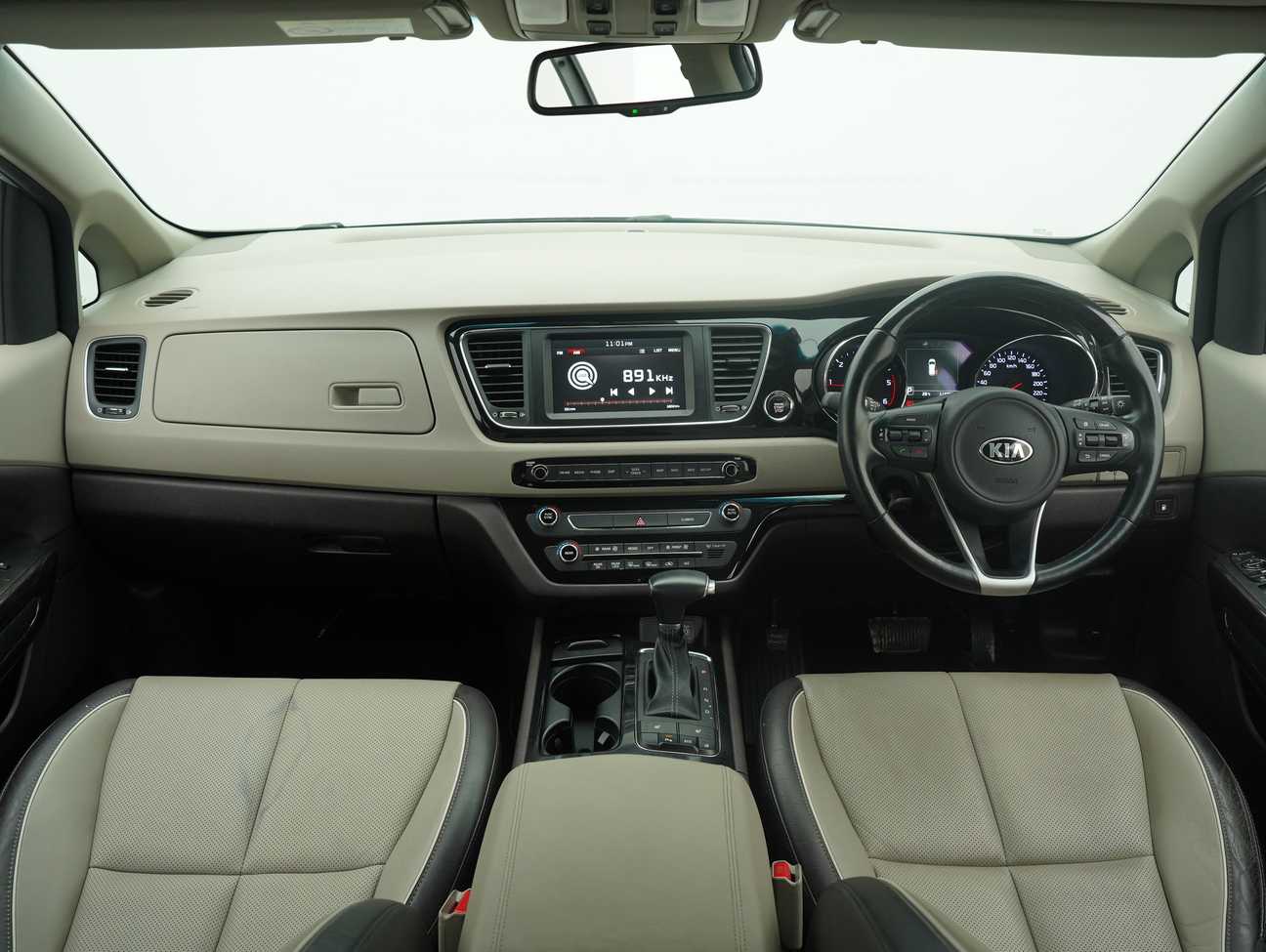 used 2018 Kia Carnival  2.2