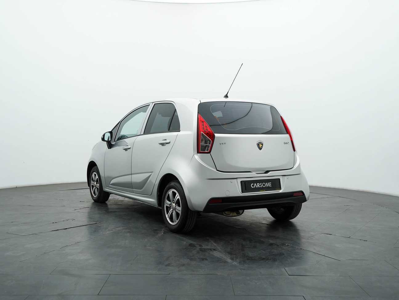 terpakai 2015 Proton Iriz Standard 1.3