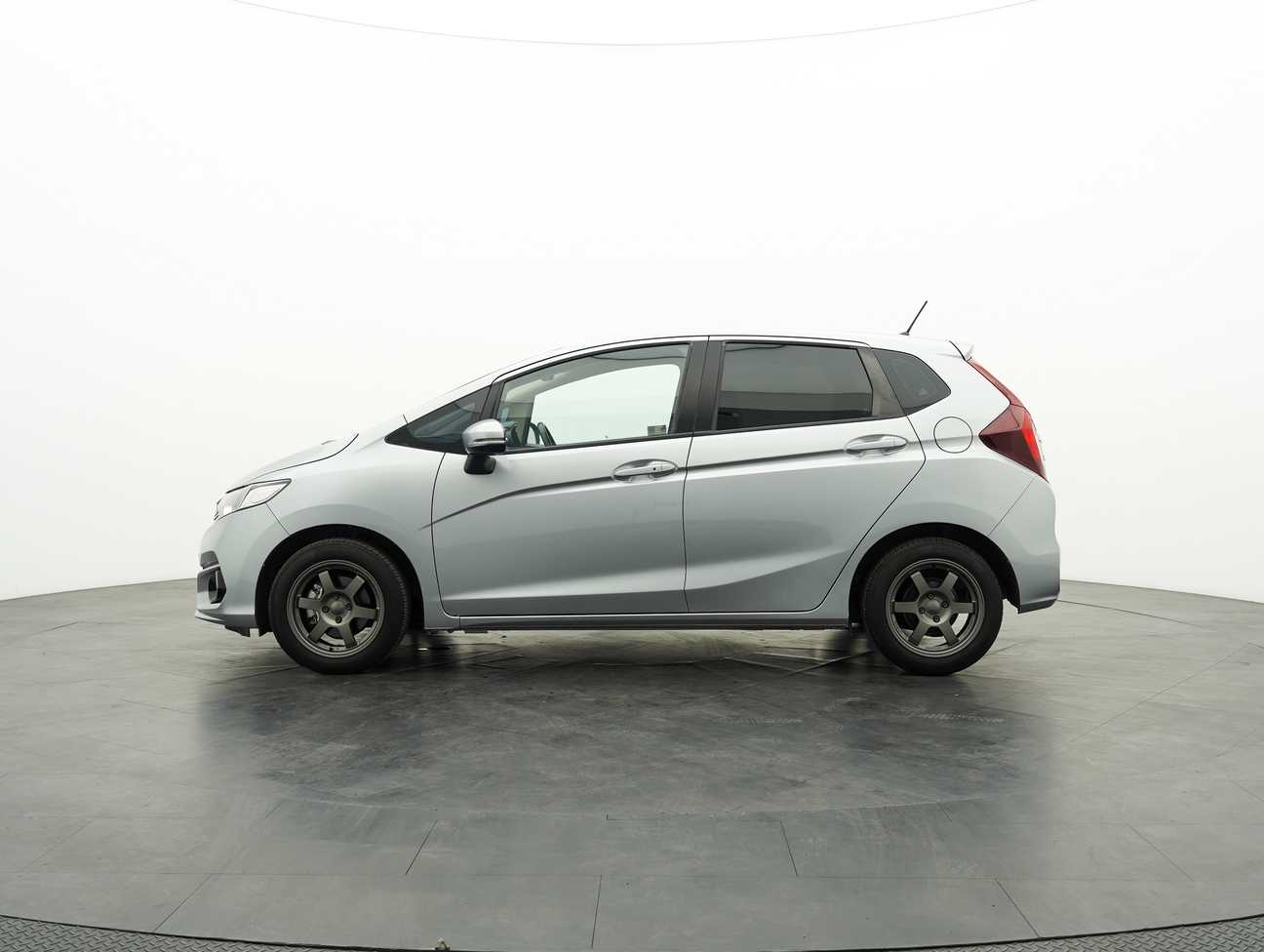 used 2019 Honda Jazz V 1.5