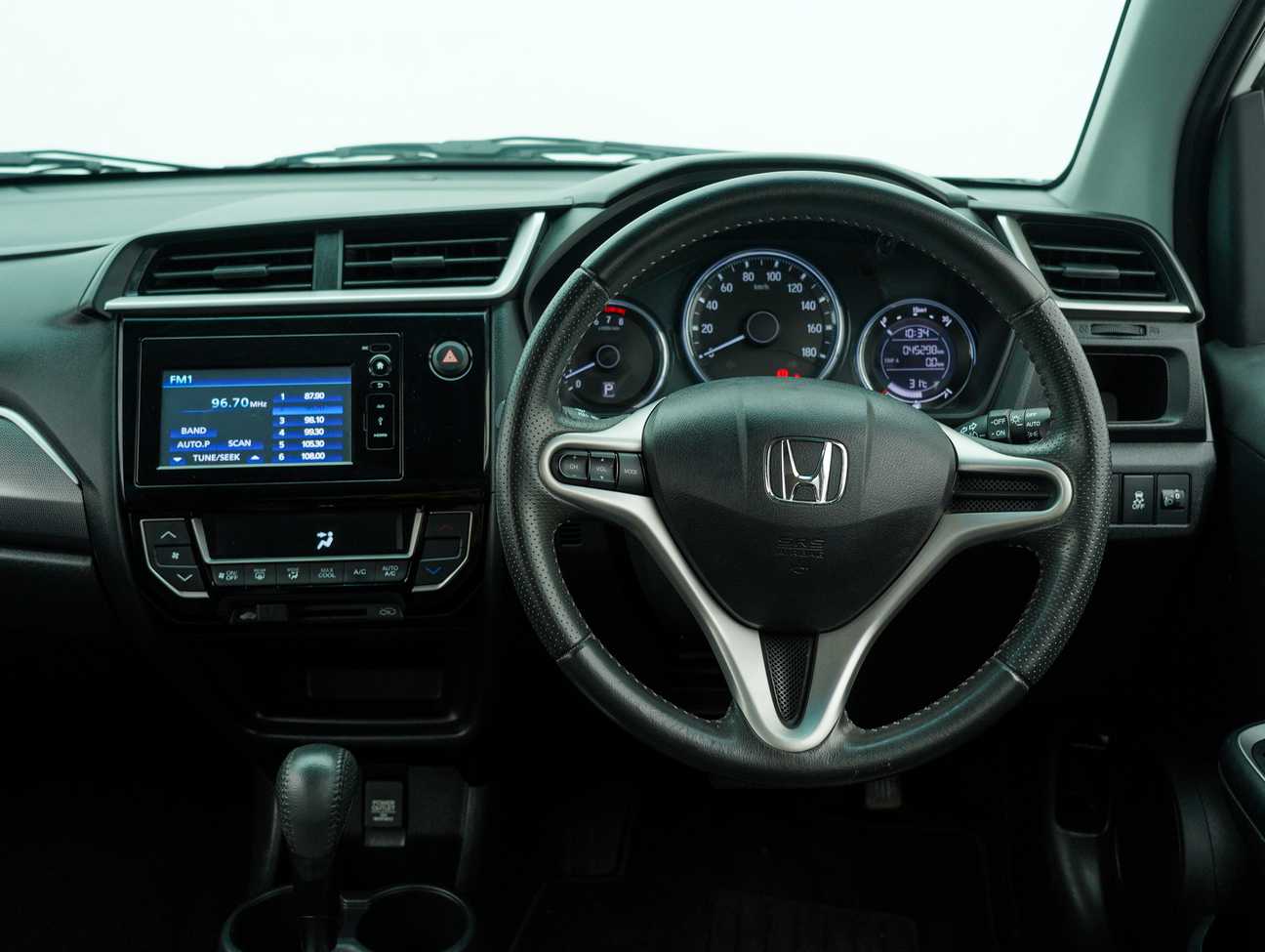 used 2018 Honda BR-V V 1.5