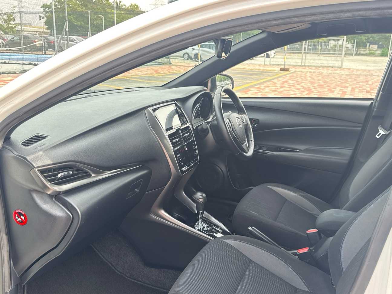 terpakai 2021 Toyota Yaris G 1.5