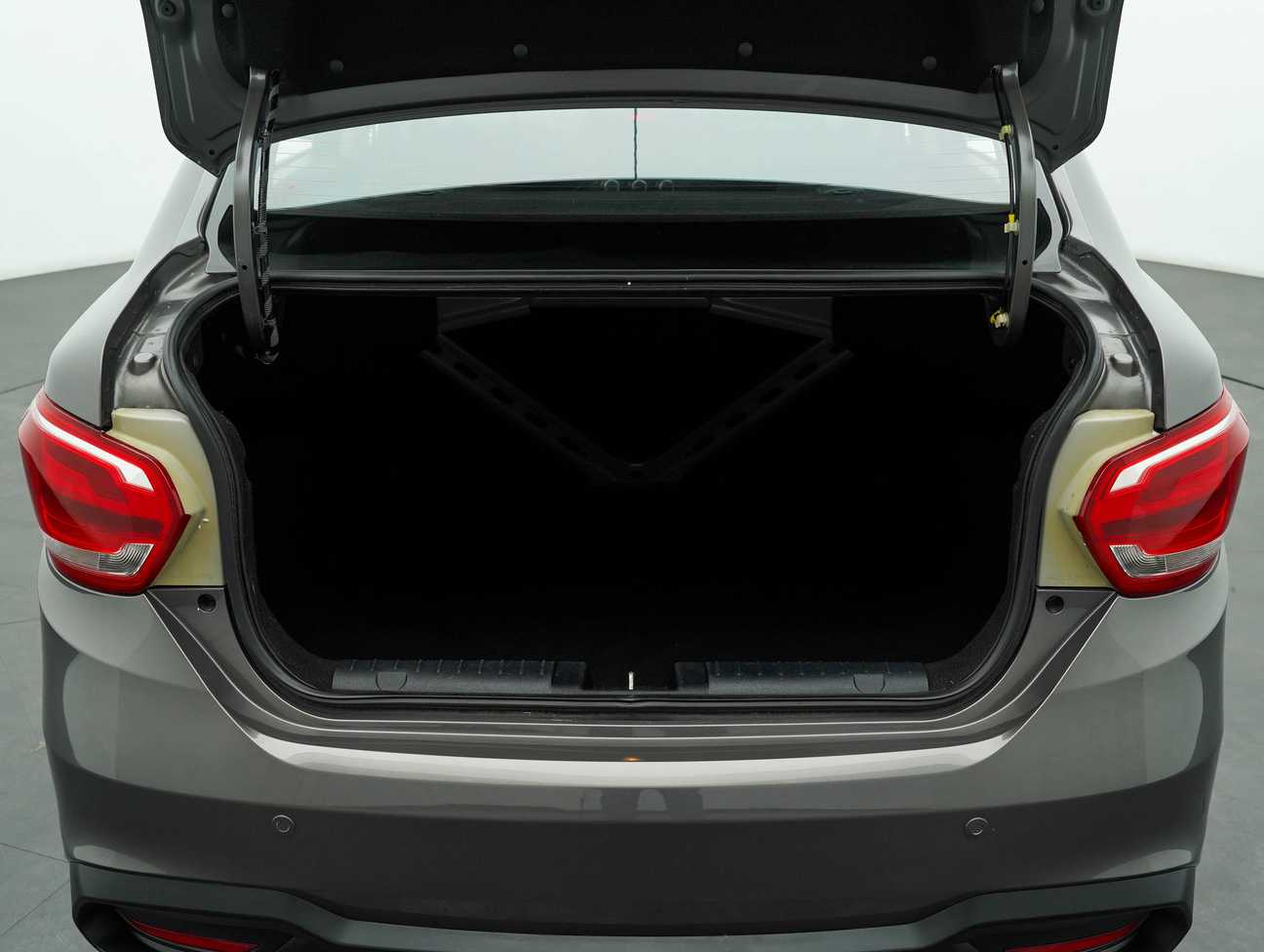 used 2017 Proton Persona Standard 1.6