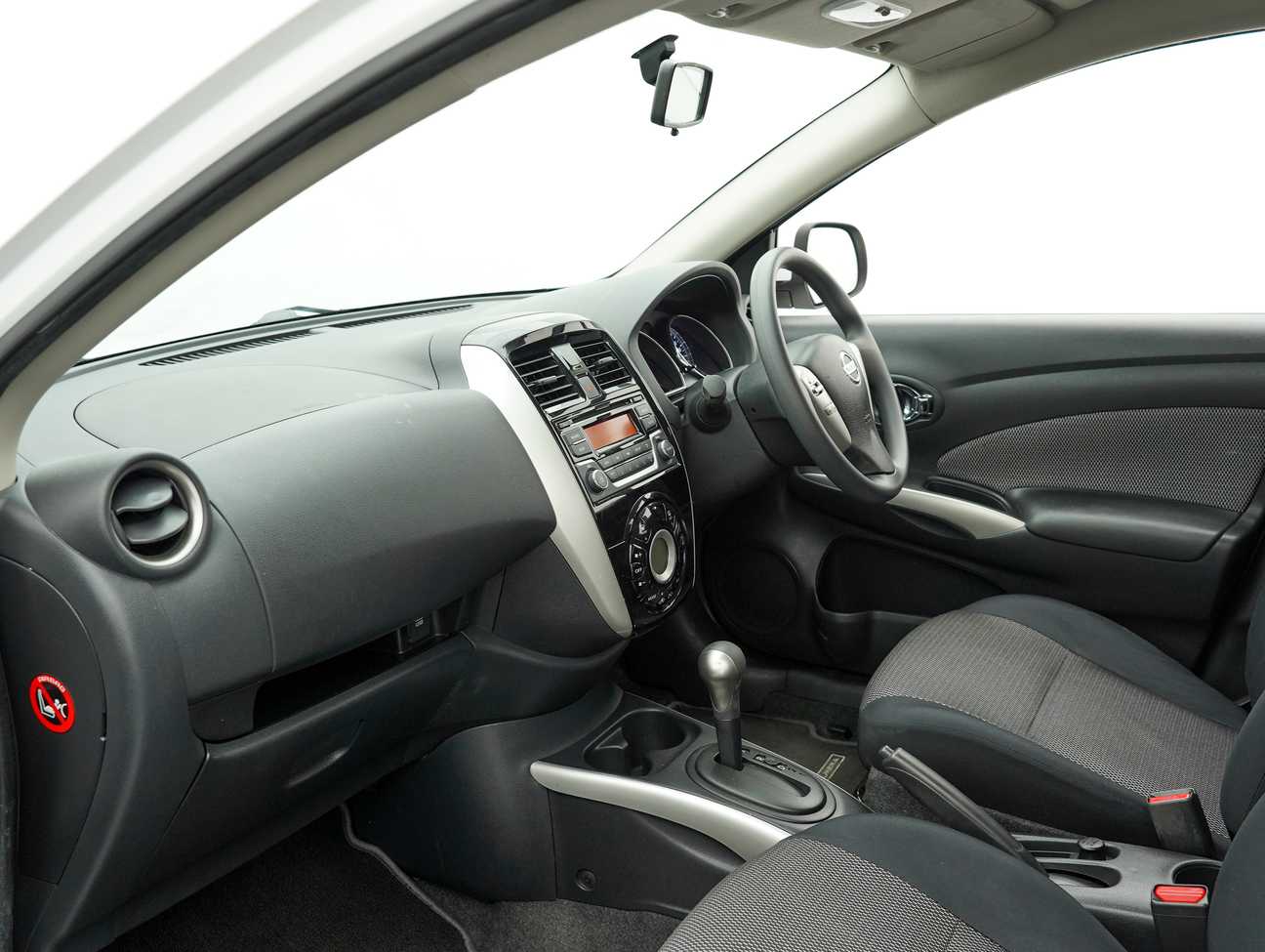 used 2016 Nissan Almera VL 1.5