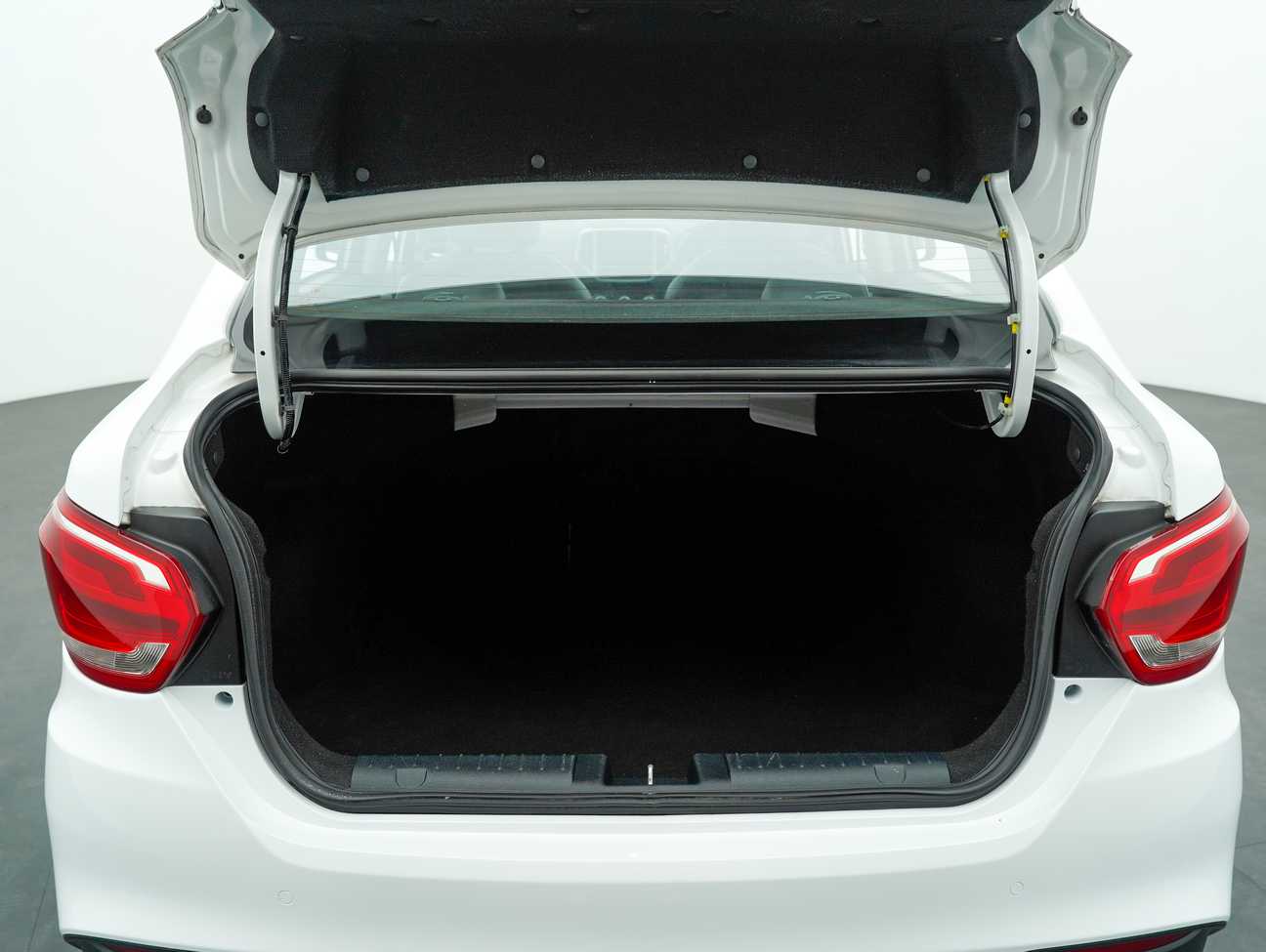 terpakai 2020 Proton Persona Executive 1.6