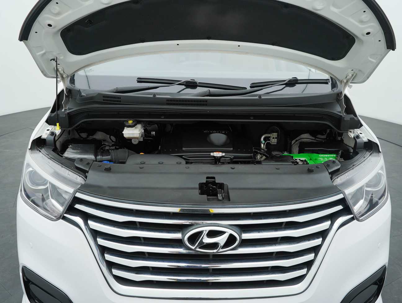 used 2020 Hyundai Grand Starex Executive Prime 2.5