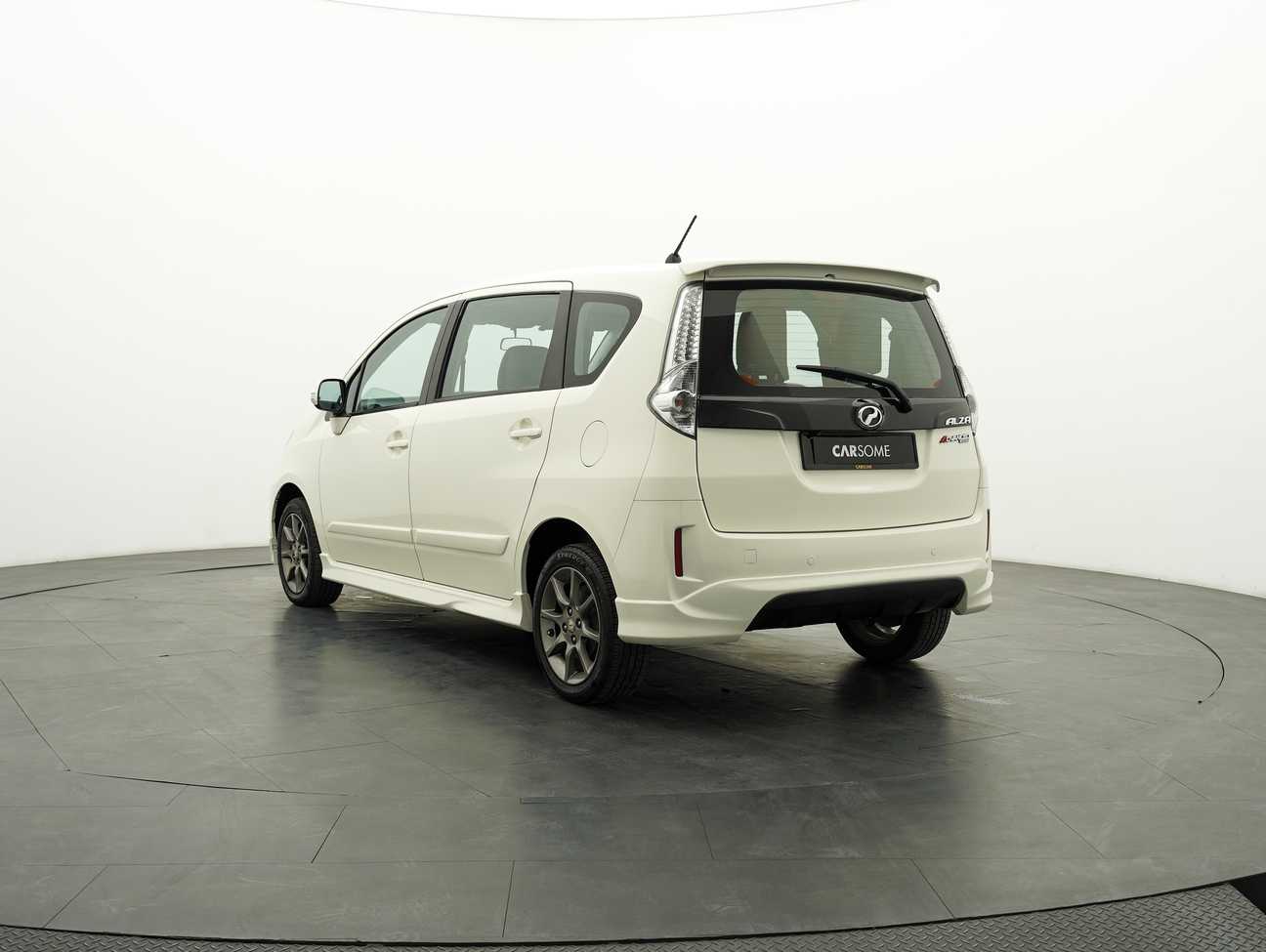 used 2015 Perodua Alza Advance 1.5