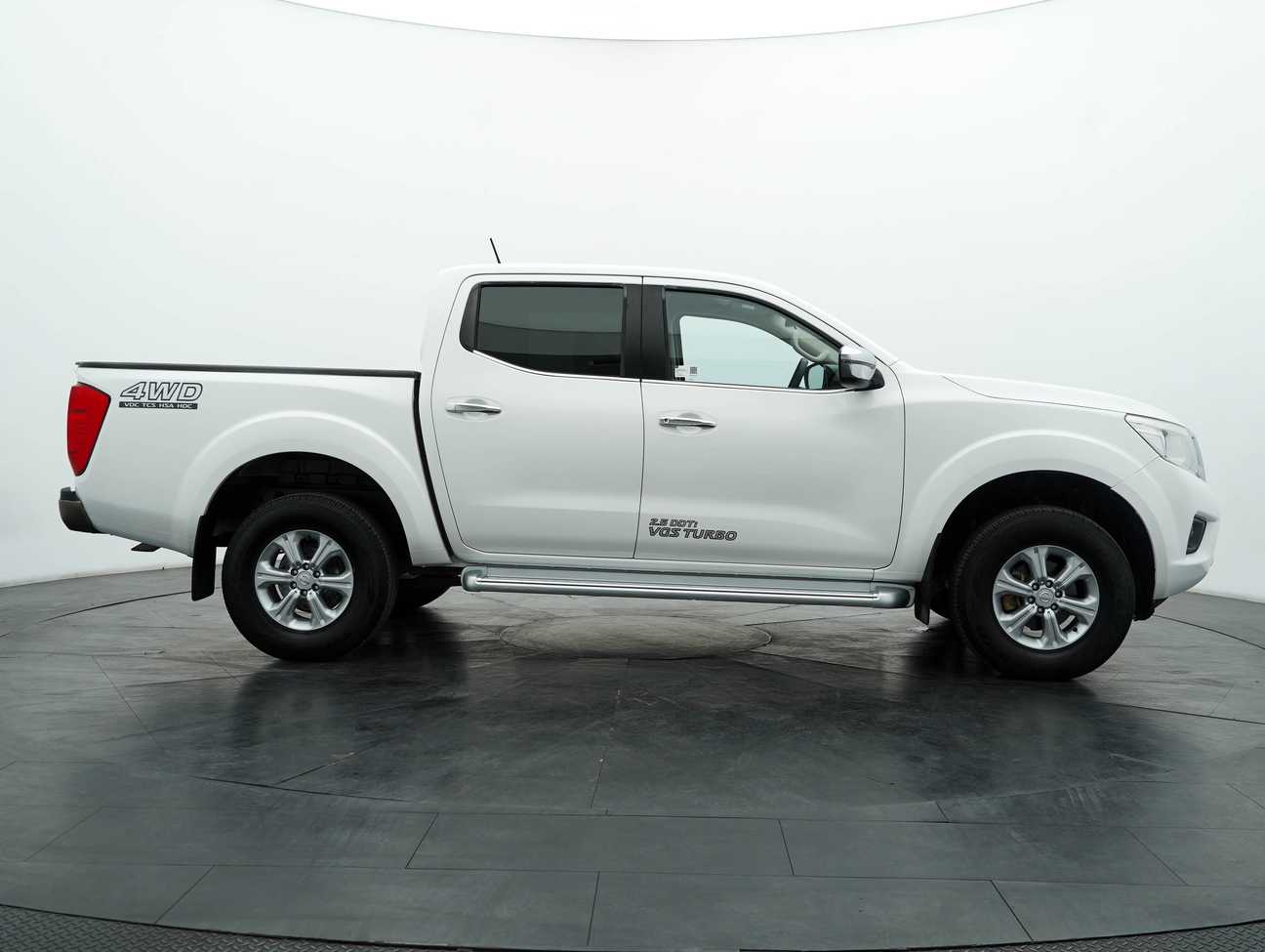used 2017 Nissan Navara NP300 SE Dual Cab 2.5