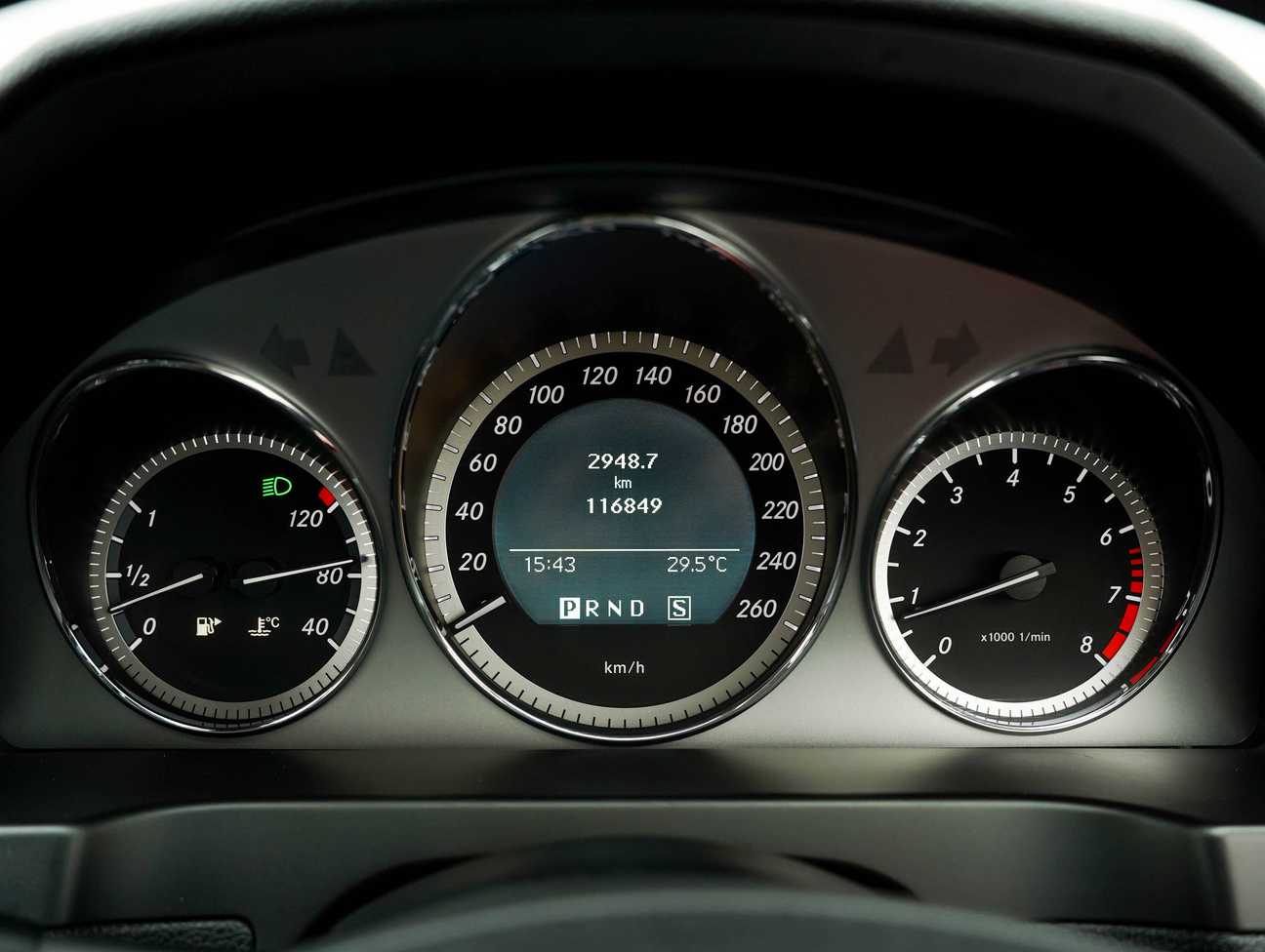 used 2011 Mercedes-Benz C250 Avantgarde CGI 1.8